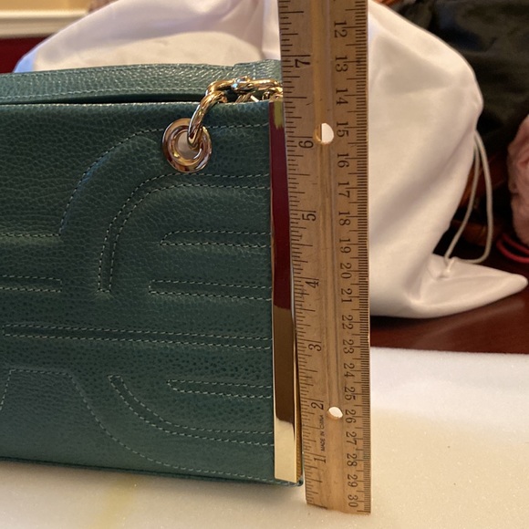 Heirloom leather handbag carried once in mint condition.  See pictures! - Picture 3 of 11